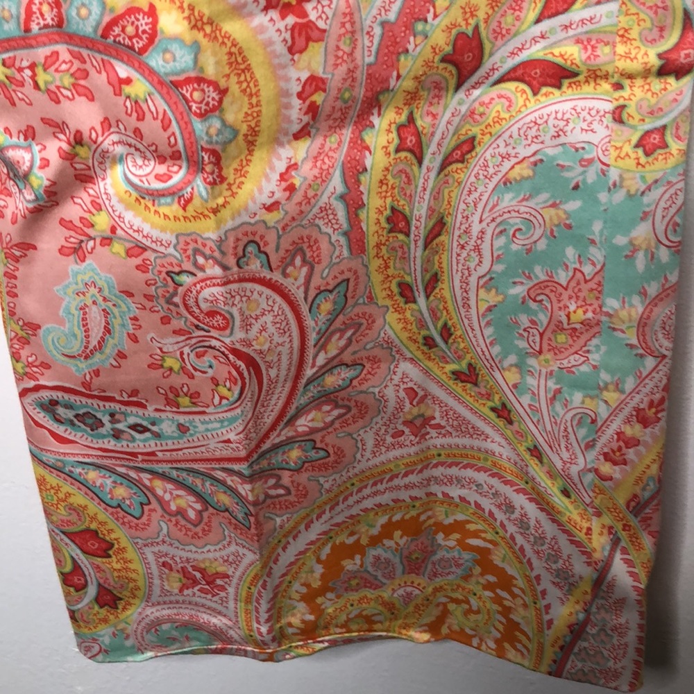 J. MCLaughlin casual paisley mid rise flare leg pants. Size 4 - Picture 8 of 14